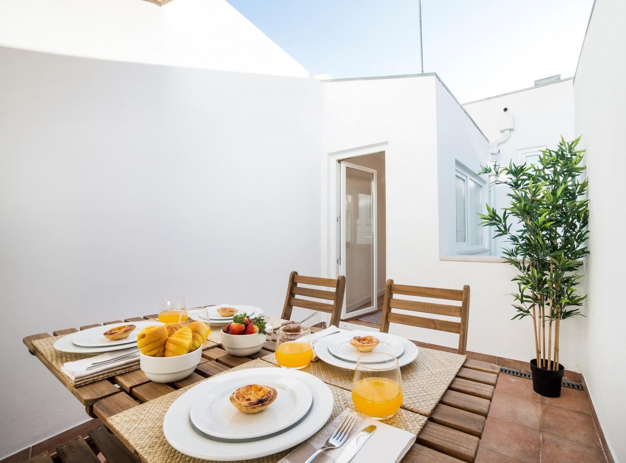 Lis Apartments Lisboa Екстериор снимка