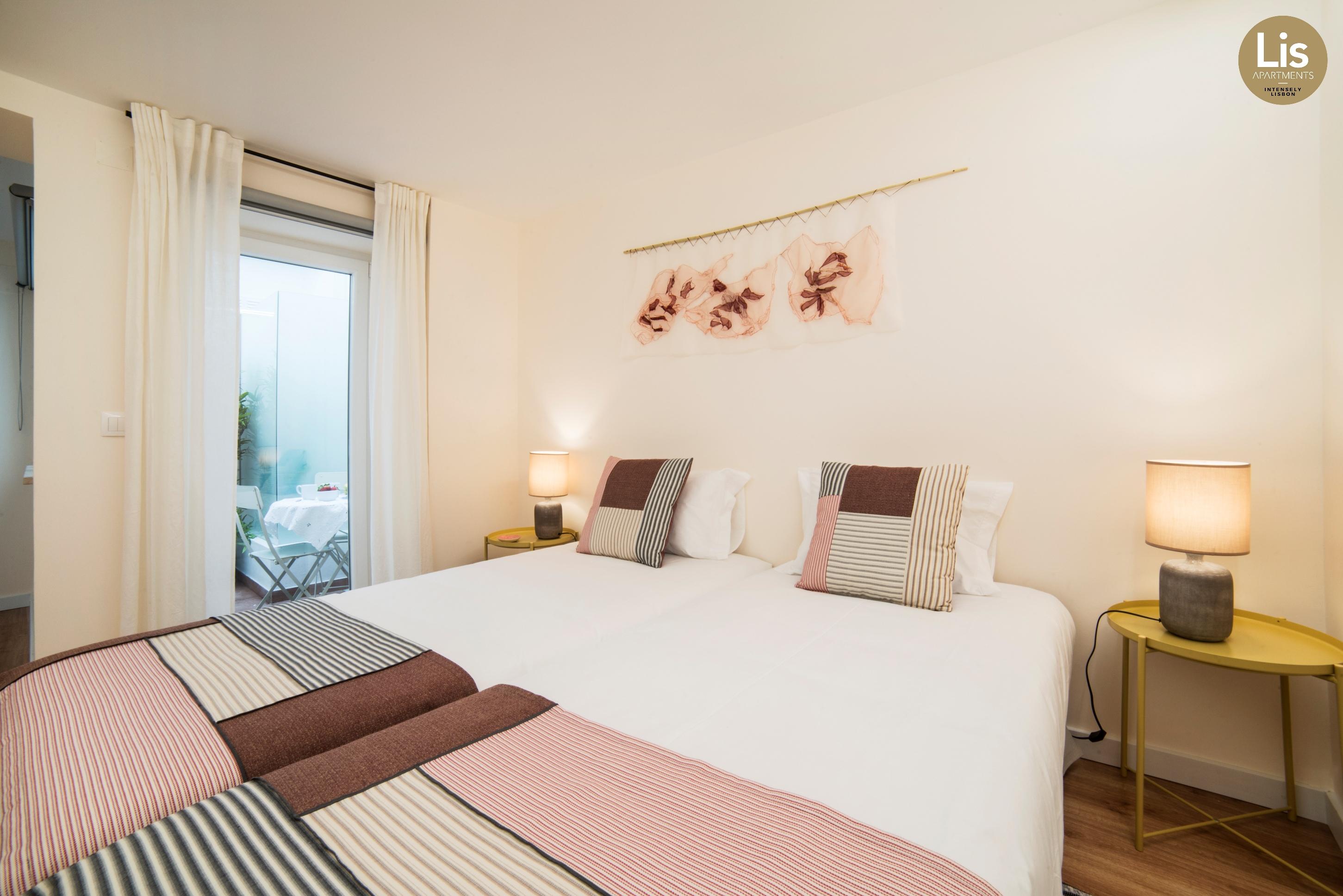 Lis Apartments Lisboa Екстериор снимка