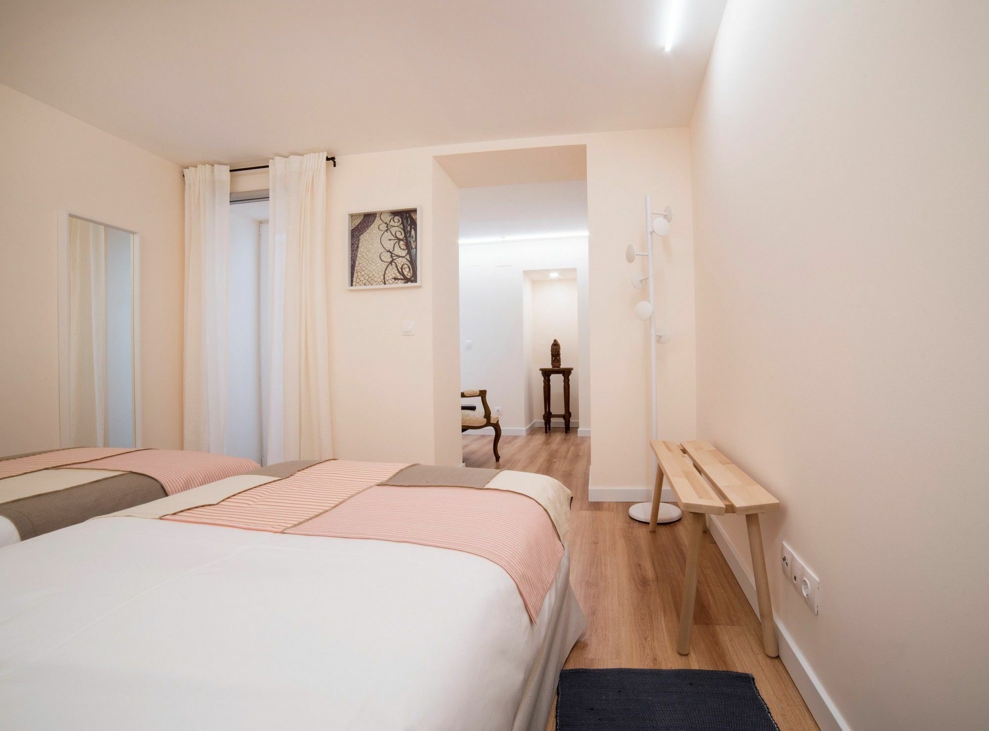 Lis Apartments Lisboa Екстериор снимка